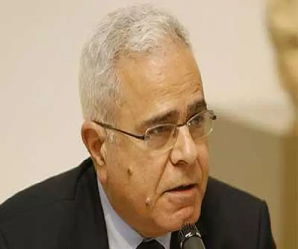 مسرح جنيف أو التفاوض من أجل حل مسبق الصنع