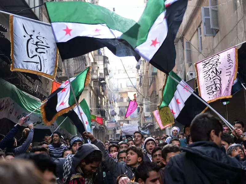 ثورة السوريين وأساطير الفلسطينيين