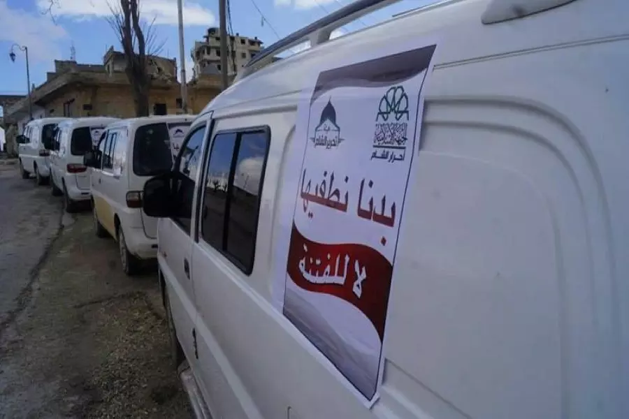 حملة ”بدنا نطفيها” تنطلق بـ”الحلويات” لإنهاء الخلاف بين أحرار وتحرير الشام