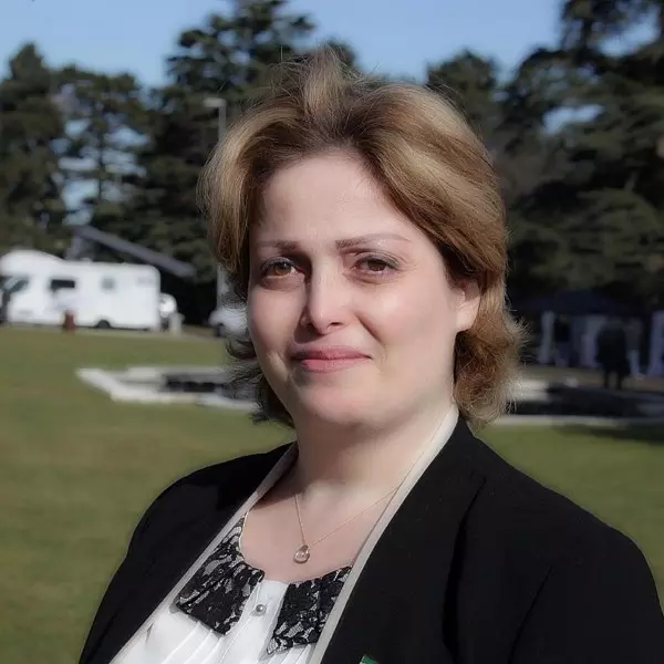 سهير أتاسي.. تقدم استقالتها من عملها في وحدة تنسيق الدعم