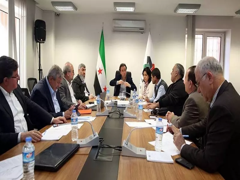 الائتلاف:خطة دي مستورا تستغرق وقتاً طويلاً.. المجتمع الدولي يتهرب من مواجهة أسّ المشكلة