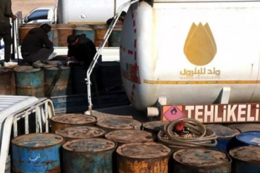 "الإنقاذ" تمعن في إنهاك المدنيين وترفع أسعار الخبز والمحروقات بإدلب