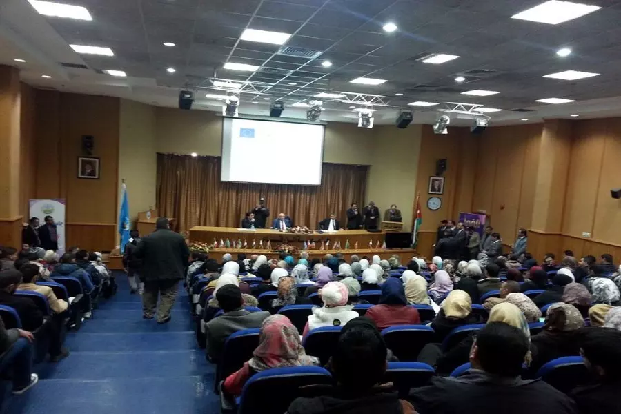 الاتحاد الأوربي يقدم منح دراسية للسوريين في الأردن