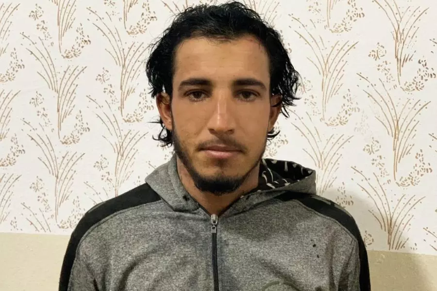 الجيش الوطني يلقي القبض على إرهابي فجر "مفخخة" بريف الرقة