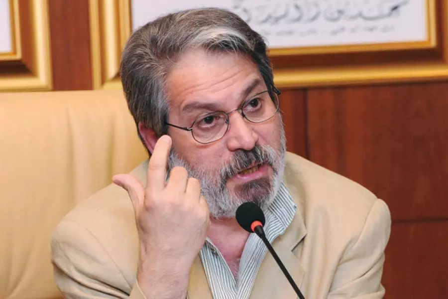 تفسخ النظام السوري: حين يلاعب أوباما الصقور والنمور!