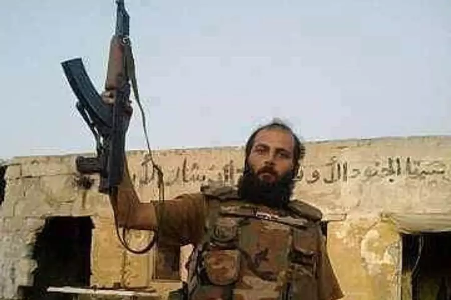 منشور ينتقد "الطعام الفاسد" يُطيح بمقدم بجيش النظام