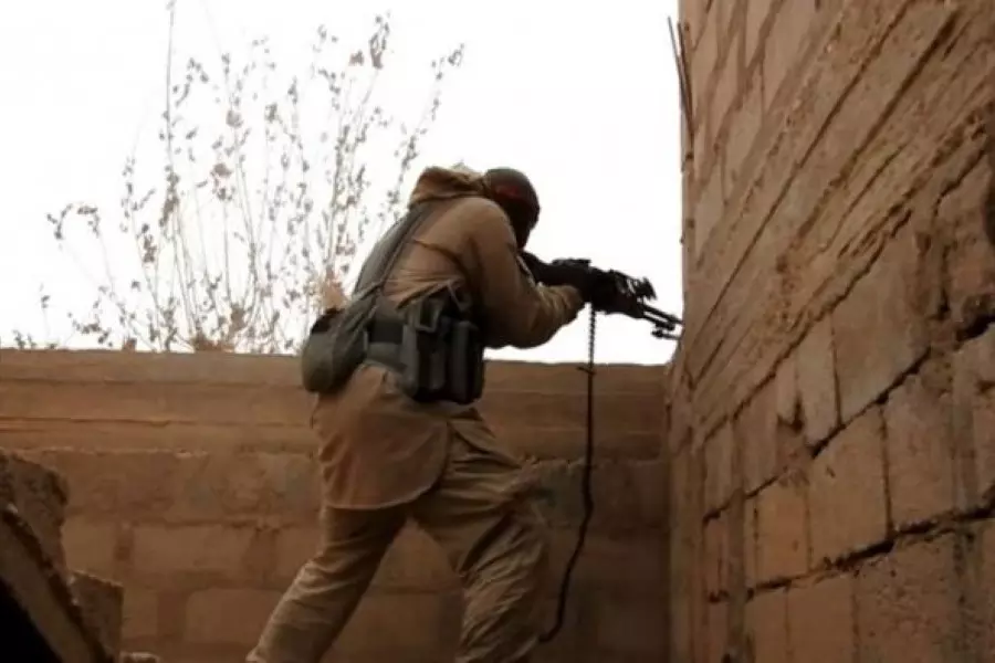 مقتل وجرح العشرات من عناصر "قسد" بكمين لتنظيم الدولة في دير الزور