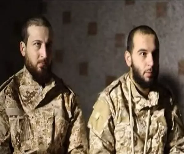 الأسيرين التابعين لمليشيا حزب الله ... غالبية المقاتلين إلى جانب نظام الأسد هم من غير السوريين