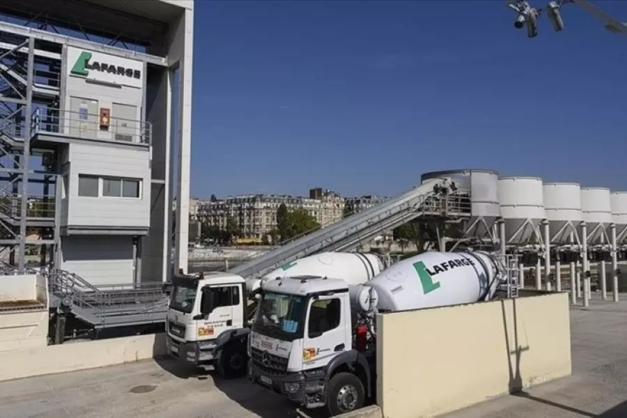 "المصنع" وثائقي يكشف وجود علاقة وثيقة بين المخابرات الفرنسية وتنظيم "داعش"