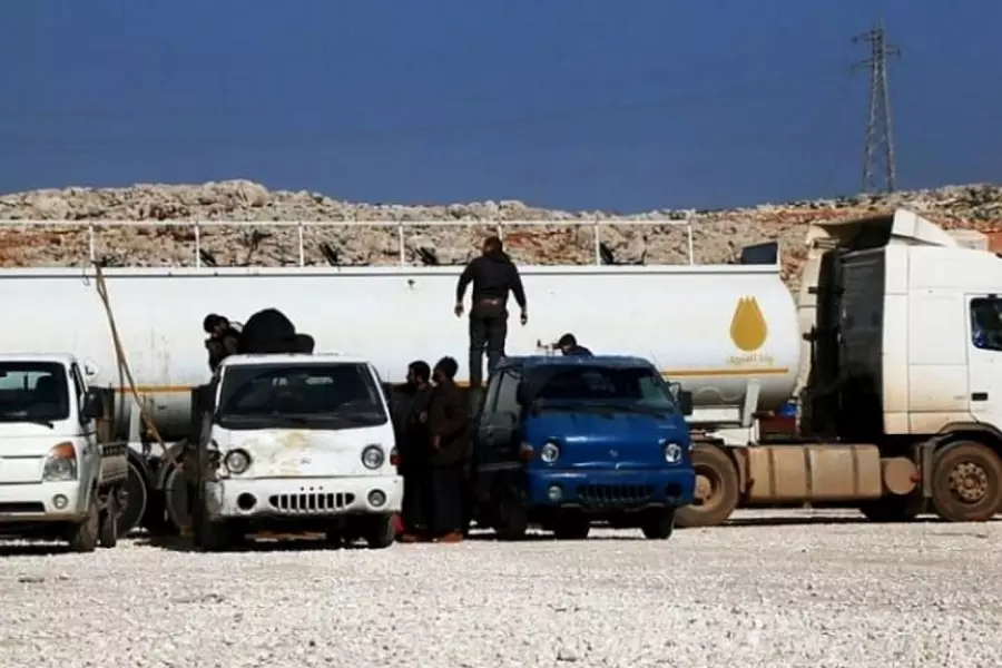 أسطوانة الغاز تتجاوز 100 ليرة تركية .. "وتد الهيئة" ترفع أسعار المحروقات في إدلب وتبرر