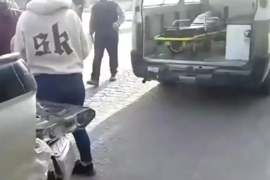 حدث متكرر ... كادر طبي في مركز طبي للنظام يرفض إسعاف مريض ما أدى لوفاته بريف حمص