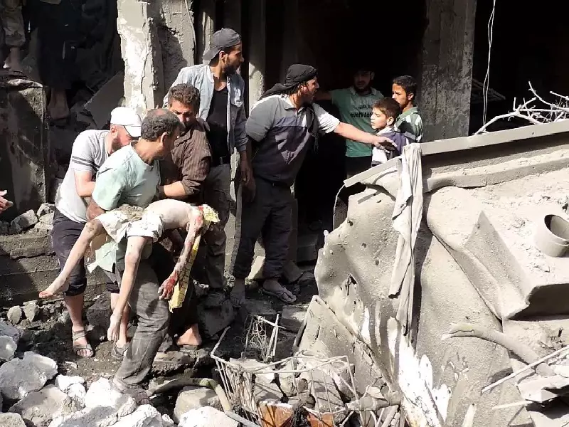 دير الزور تواصل نزيفها و تودع اليوم ٦٠ شهيداً في مجازر جديدة للعدو الروسي