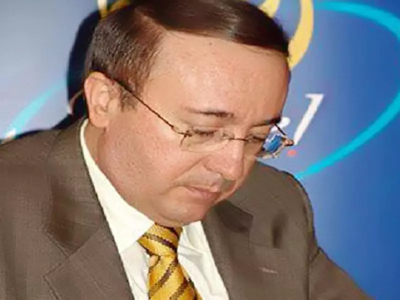 السمسرة على الوطن: بشار الأسد وبعض معارضيه نموذجاً