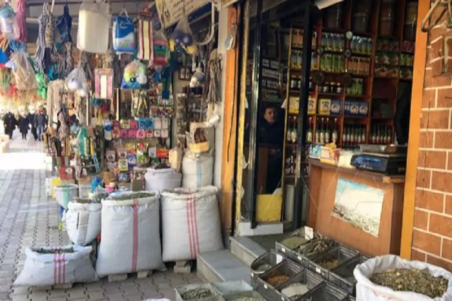 يواجهون غرامة مليون ليرة .. النظام يوقف العشرات بتهمة الإتجار بـ "المواد المدعومة" ..!!