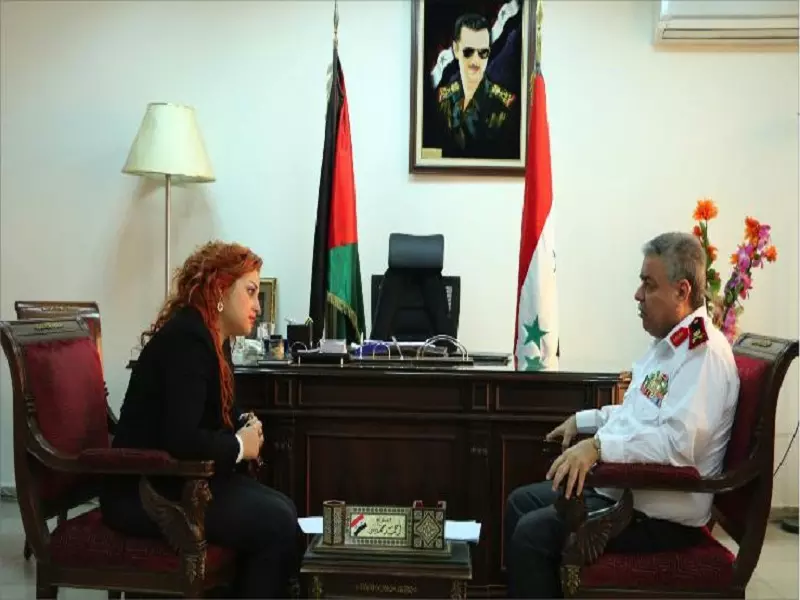 بعد أن أفنى شعبه .. الأسد يمنع الشباب من السفر