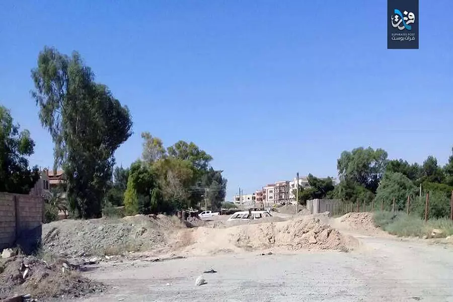 الحرس الثوري يقيم حواجز على طول ضفة الفرات الجنوبية ويمنع عبور المدنيين من المعابر المائية بين "الجزيرة وشامية"