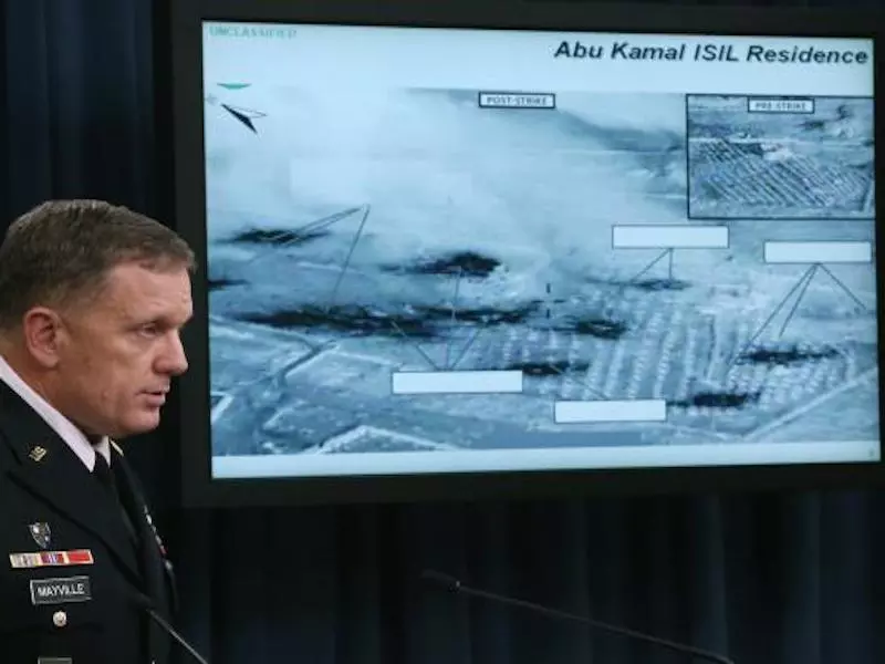 عن أميركا المتحالفة مع "داعش"