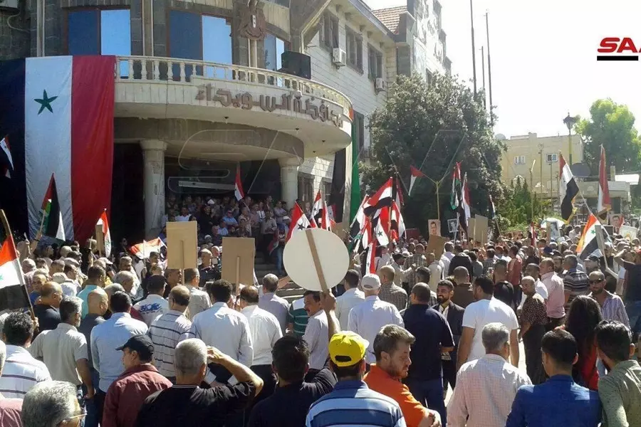 على ضوء التطورات المتسارعة في السويداء هكذا غطى إعلام النظام مسيرة "وفاء عفلق" ..!!