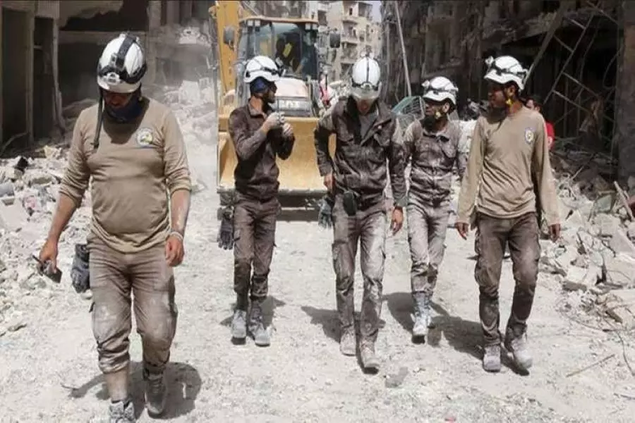 الطيران الروسي يستهدف فريق لـ "الخوذ البيضاء" بمعرة حرمة ويوقع شهيد من متطوعيها