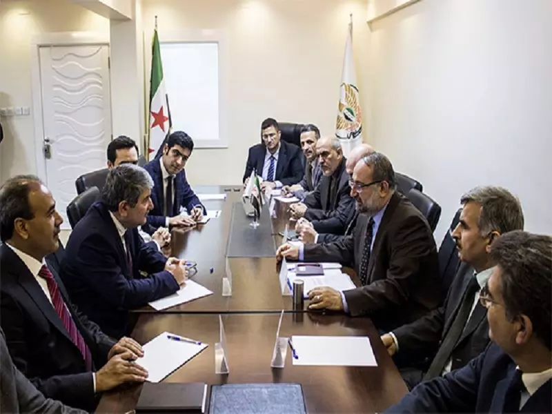 اجتماع "سوري-تركي" مثمر.. أذونات عمل للسوريين وإعفاء من الرسوم الجامعية