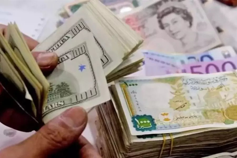 بتهمة تحويل أموال أجنبية ... النظام يعتقل أشخاص ويصادر مبالغ طائلة