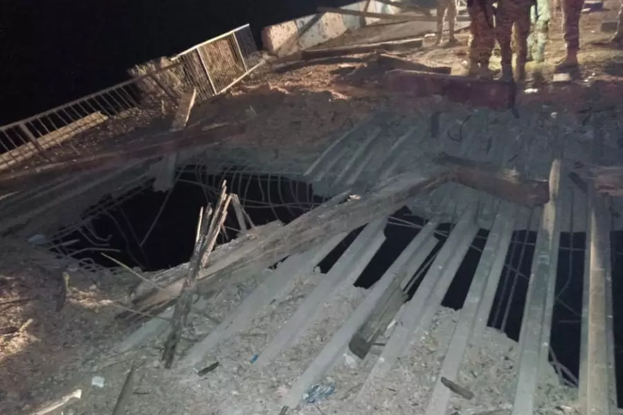 مجهولون يفجرون "جسر النحل" على الطريق الدولي "أم 4" بريف إدلب