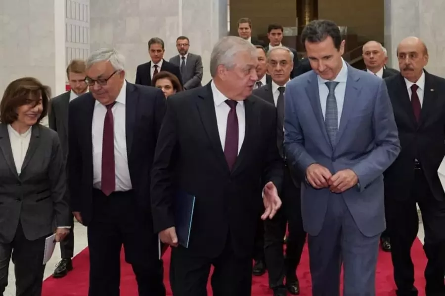 قبيل بدء اجتماعات الجنة الدستورية .. لافرنتييف يلتقي "بشار" في دمشق