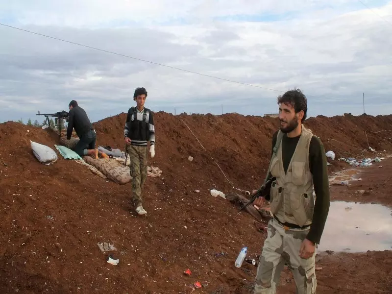 دعوات شعبية لتشكيل جيش شعبي في إعزاز بريف حلب