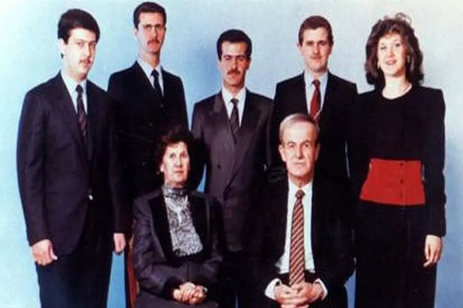 بشار آخر سلالة الأسديين في الحكم