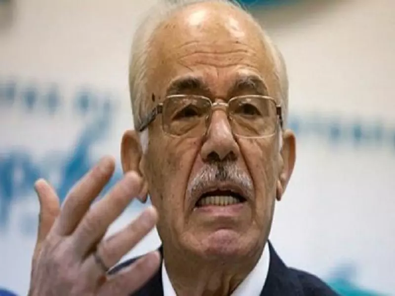 عبد العظيم يضع آفاق الحل بـ " الضغط على النظام و جولة ثالثة من المفاوضات "