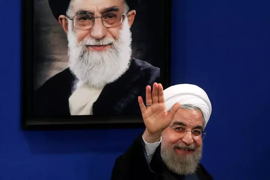 سوق ‬تعرية ‬إيران