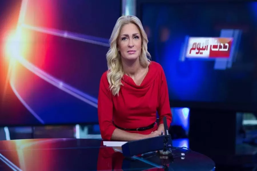 نشطاء سوريون وإعلاميون ينعون وفاة الإعلامية "نجوى قاسم"