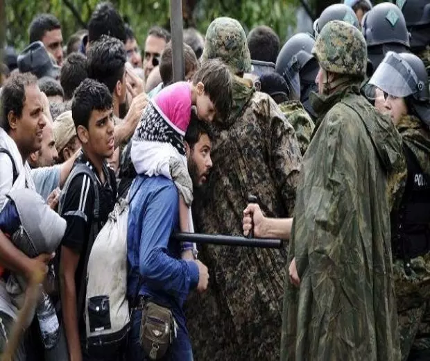 رئيسة وزراء النرويج على خطا ميركل