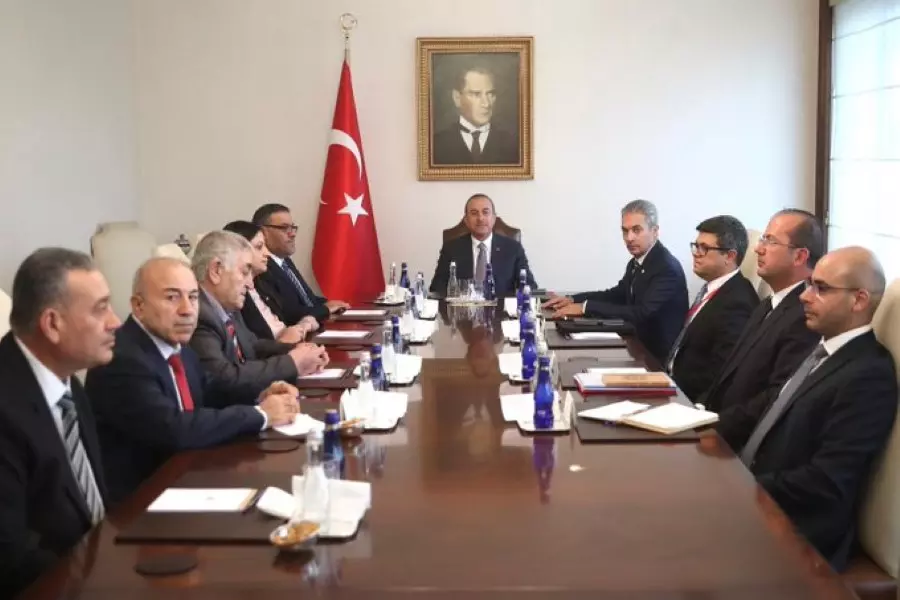 رئيس الائتلاف يلتقي أوغلو بأنقرة لبحث الحملة العسكرية على الشمال السوري