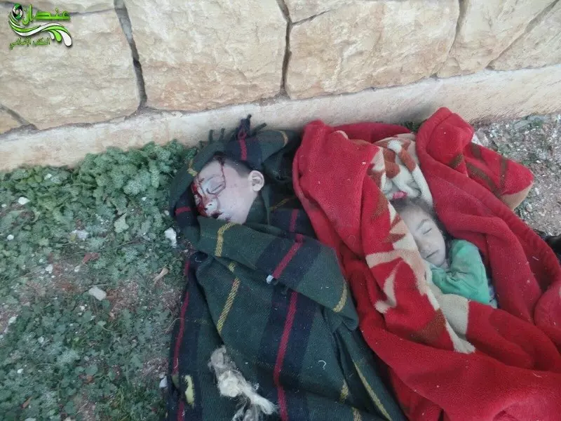 استشهاد 3 أطفال من عائلة واحدة بقصف للعدوان الروسي على عندان