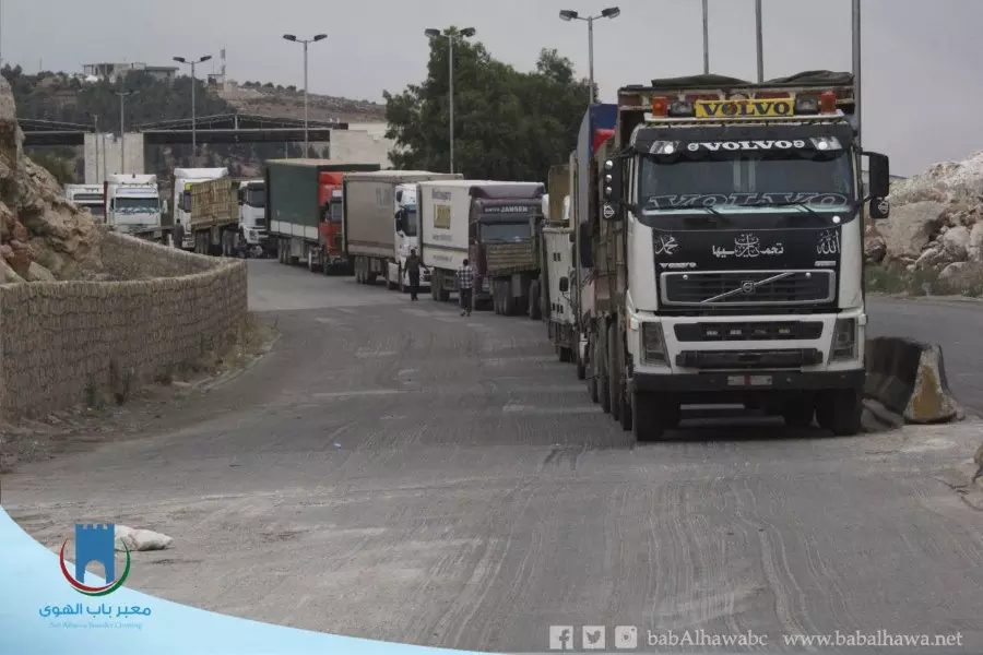 بعد قرار وقف دخول المساعدات من باب الهوى .... حكومة "الإنقاذ" تقر بتقاضي "اتاوات" على شحنات المساعدات الإنسانية وتعلن وقفها