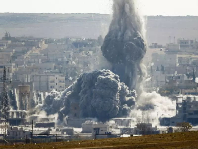 12 غارة للتحالف على عين عرب والحسكة