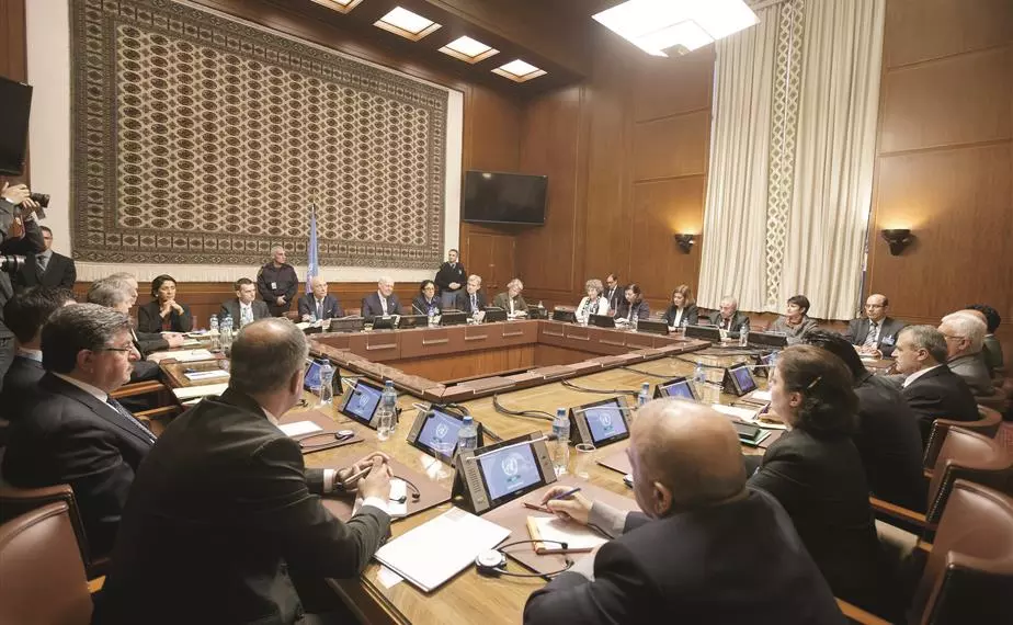 هيئة المفاوضات تربط استمرار المفاوضات بوقف القصف والممارسات التي تتعرض لها حلب