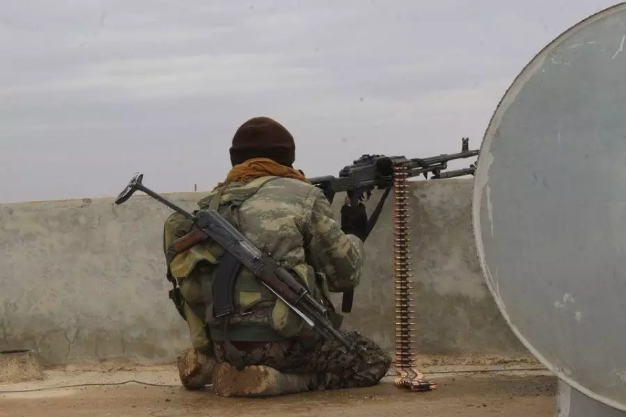 قسد تشن حملة اعتقالا واسعة طالت الشباب بريف الرقة