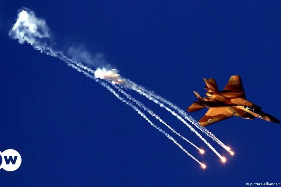 أنباء عن قتلى بمضادات النظام .. "إسرائيل" تجدد استهداف مواقع قوات الأسد وسط سوريا