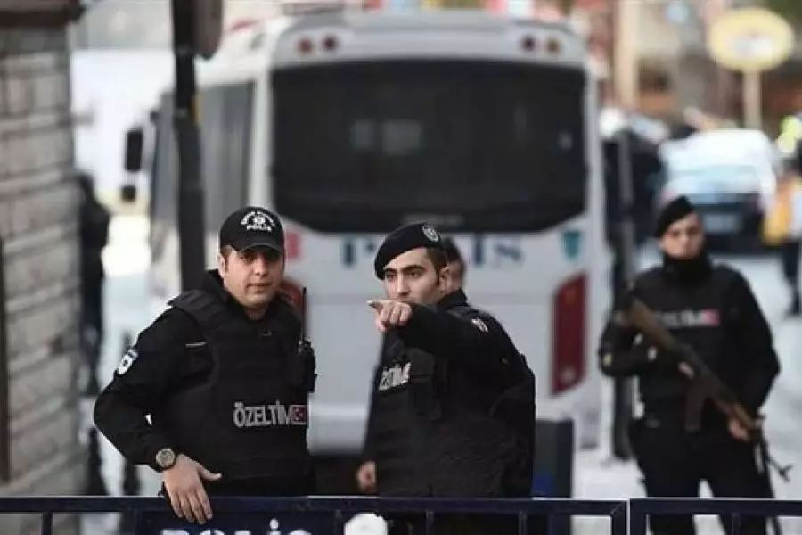 هيومن رايتس : ترحيل السوريين من تركيا غير قانوني وليس طوعياً