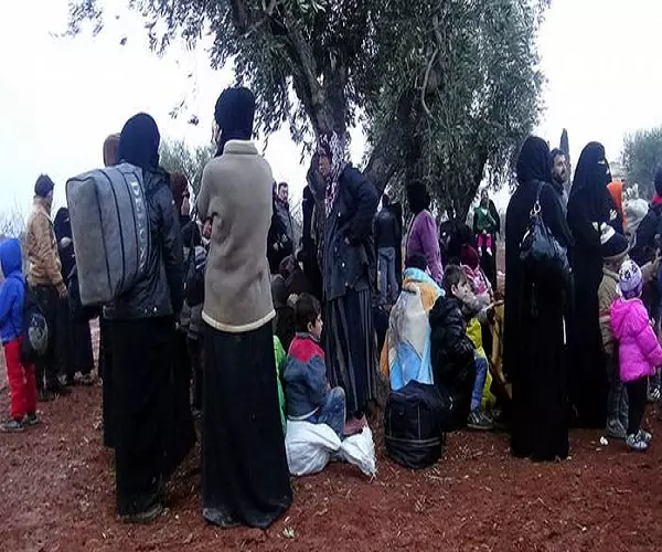 تركيا ... إرسال 20 شاحنة مساعدات يومية إلى النازحين من حلب