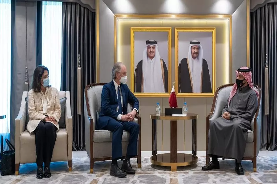 بعد طهران ... بيدرسون يلتقي وزير خارجية قطر لبحث مستجدات الملف السوري