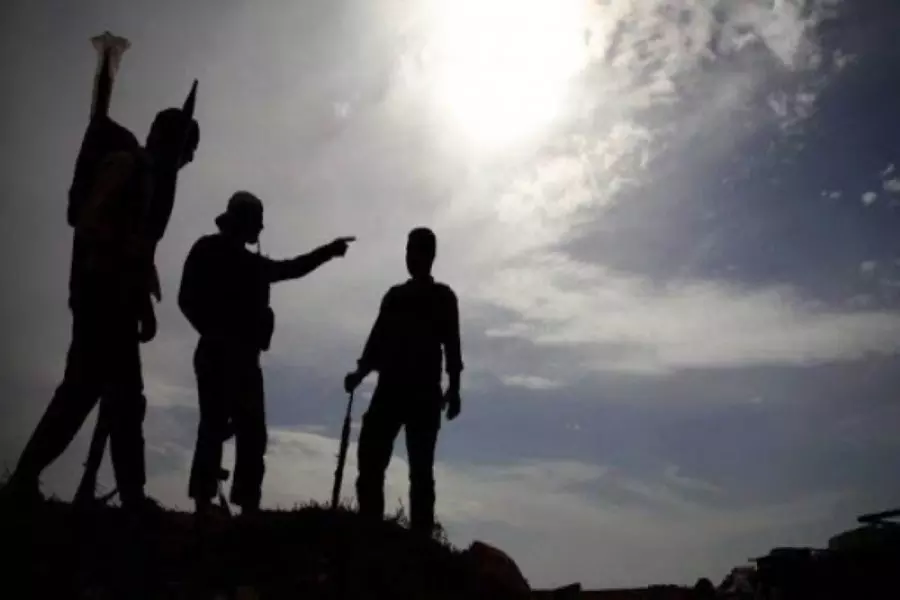 قتلى وجرحى باشتباكات بين مسلحين بريف السويداء الغربي