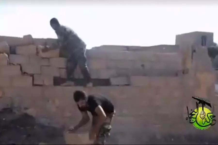 بعد "نبع علي" ميليشيات إيرانية تبدأ بترميم "قبة علي" كمزار للشيعة في السويعة بدير الزور