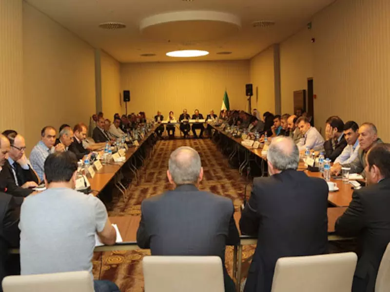 مؤتمر الرياض وغمغمة كيري