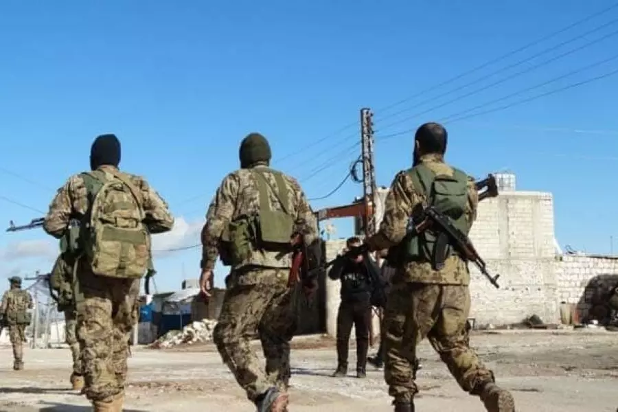 حشود للنظام بريفي إدلب وحلب .. وفصائل "الوطني" تقاتل بعضها بعفرين