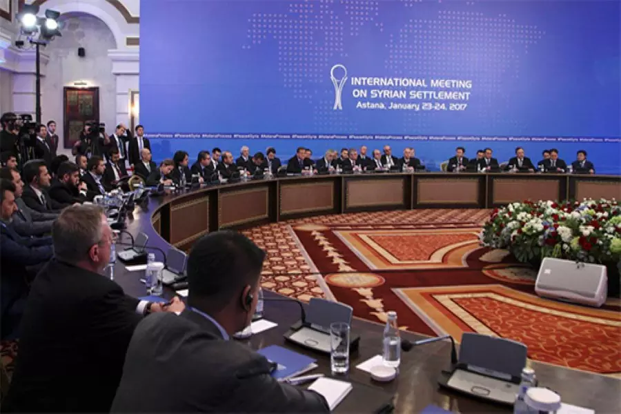 سوريا بين آستانة وجنيف