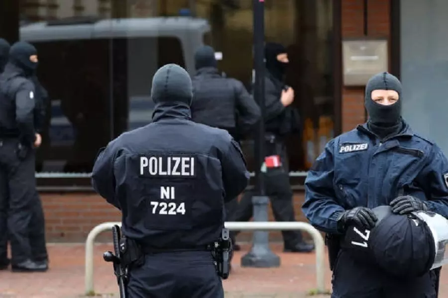 ألمانيا تقاضي شابين سوريين بتهمة إعدام ضابط لدى النظام عام 2012