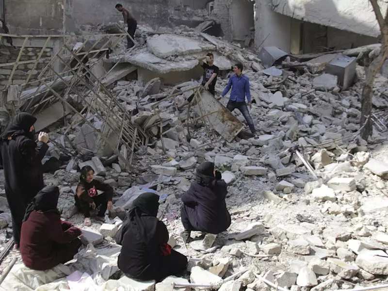 «الحل» في سورية